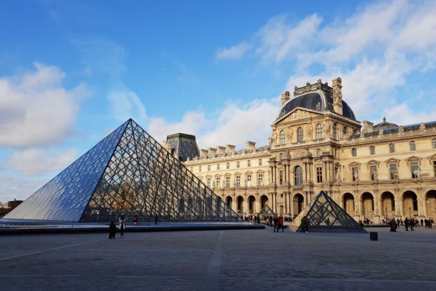 Paris: Louvre Reserved Ticket and River Cruise Combo - Key Things to Know Before You Go