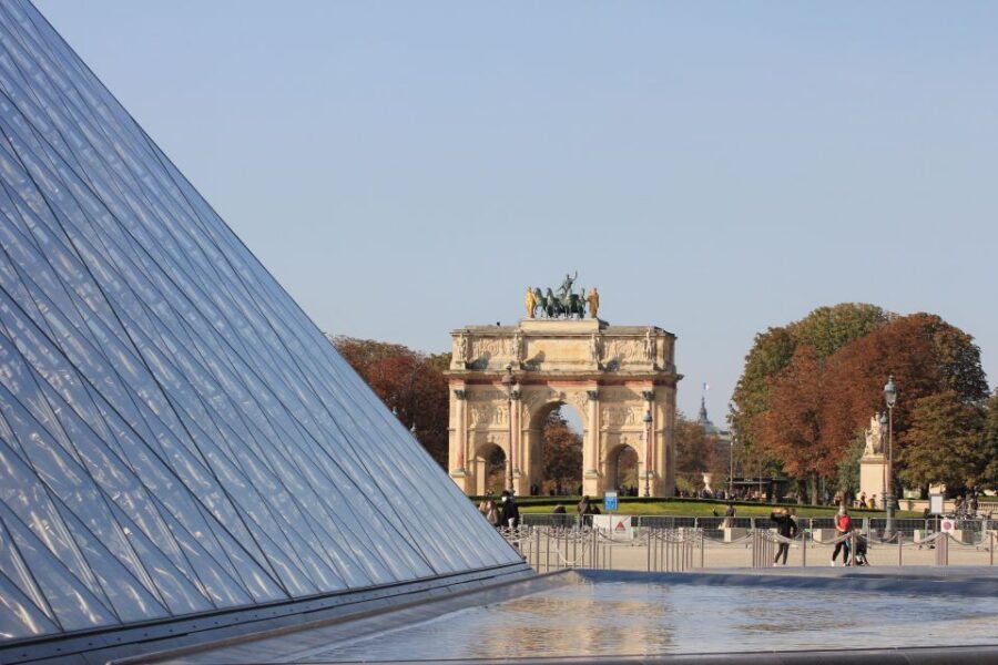 Paris: Louvre Reserved Ticket and River Cruise Combo - Why the Louvre + Seine Combo Works in Real Life