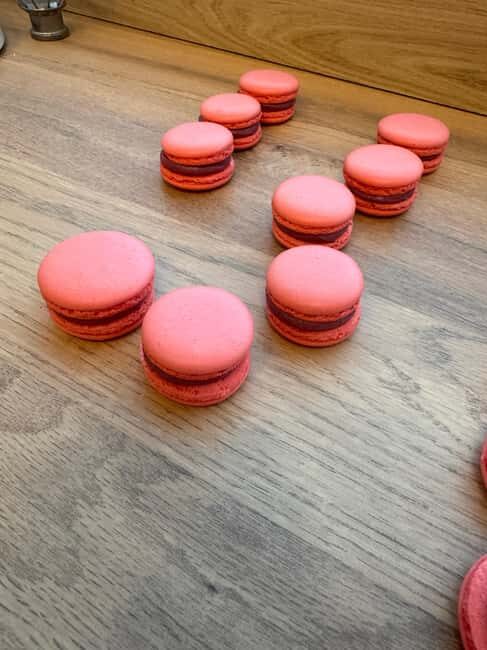 Paris: Macaron Baking Class in Central Paris - Finding the grey storefront studio in central Paris