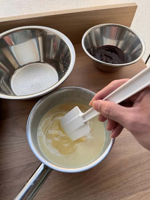 Paris: Macaron Baking Class in Central Paris - Value check: is $122 fair for a 150-minute macaron workshop?