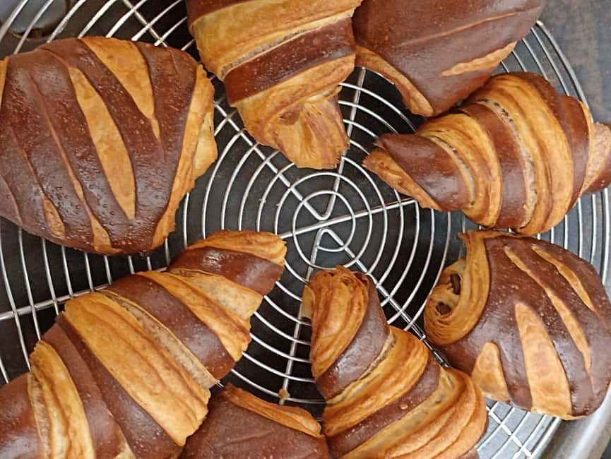 Paris: Macaron, Croissant or Pastry Class with a French Chef - Macaron class: Italian meringue and getting shells that match the promise