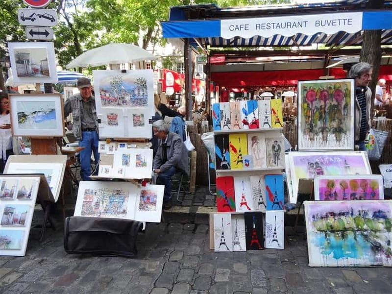 Paris Montmartre: 2-Hour City Tour in German - Moulin Rouge: the photo icon, plus a better way to look at it