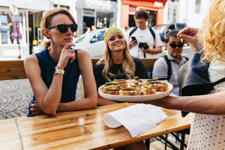 Paris: Montmartre Cheese, Wine & Pastry Guided Walking Tour - Should You Book? My Straight Answer