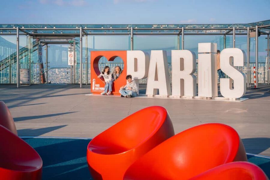Paris: Montparnasse Tower Observation Deck Entry Ticket - Rooftop layout: how to get the best angles