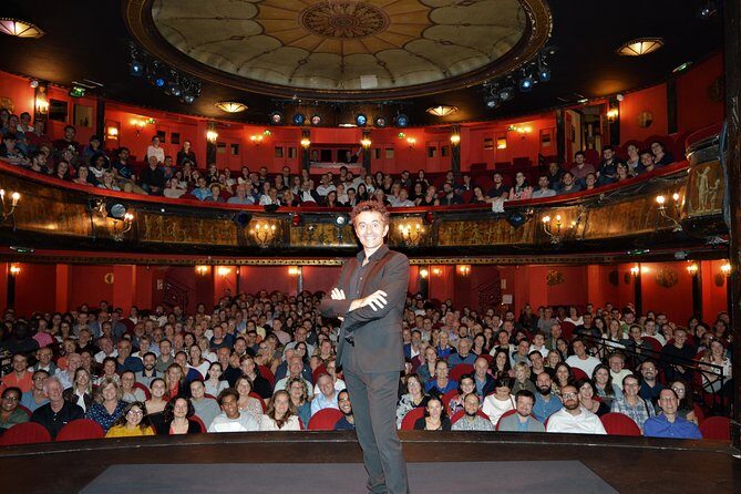 Paris night out : Comedy in English 'How to Become a Parisian ?' - English language value: why this is a smart Paris night out