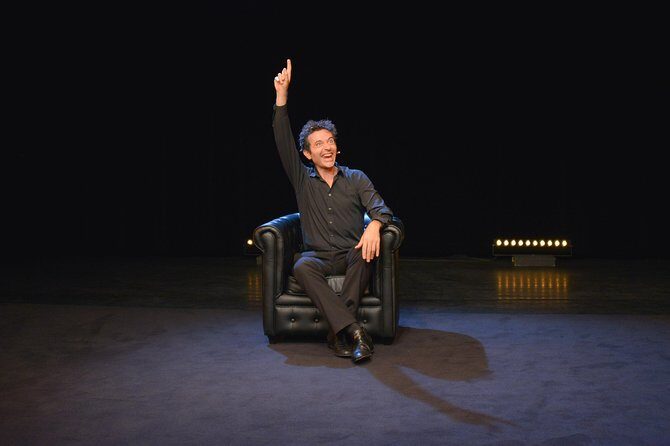 Paris night out : Comedy in English 'How to Become a Parisian ?' - Price and value in Paris: what you get for about $29