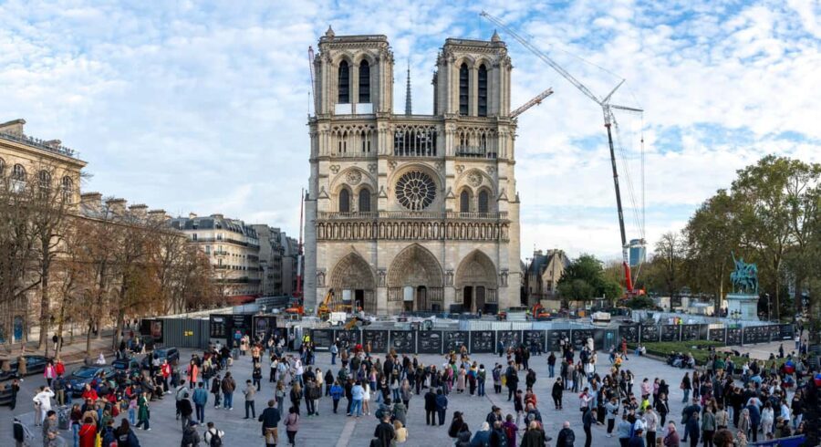 Paris: Notre Dame Cathedral Exterior Tour with Free Entry - Weather, closures, and the kind of plan that keeps your day calm