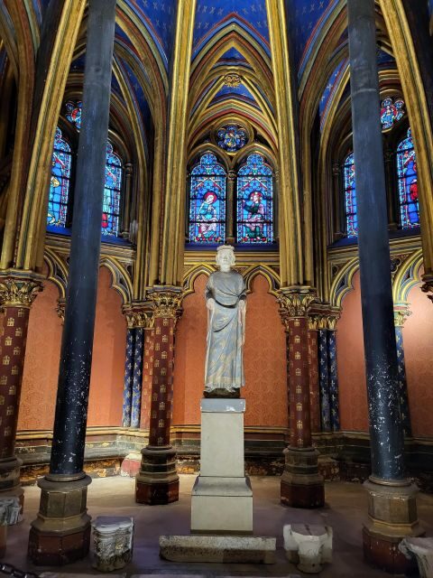 Paris: Notre Dame Exterior Walking Tour with Sainte Chapelle - Île de la Cité Streets: How Paris’s Origin Turns Into Real Landmarks