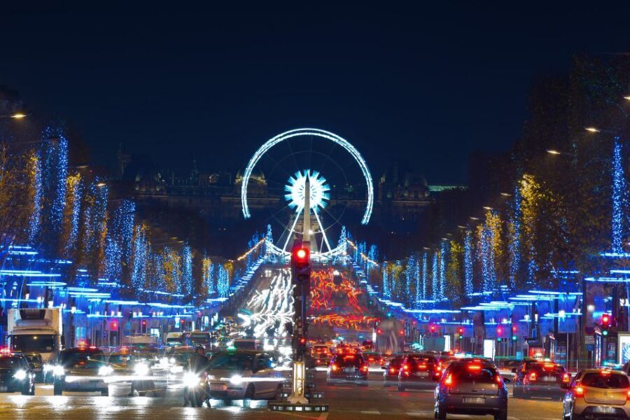 Paris: Panoramic Night Tour with Audio Guide and Host - Getting There at Bir Hakeim: The Place de Sydney Meeting Point