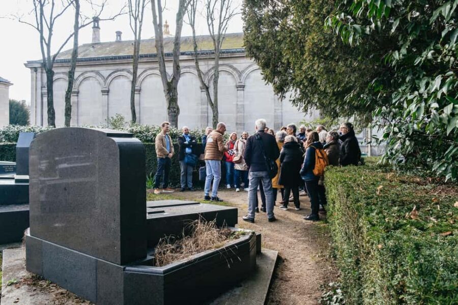 Paris: Pere Lachaise Cemetery Guided Tour - Price and value for a $23, 3-hour guided cemetery walk