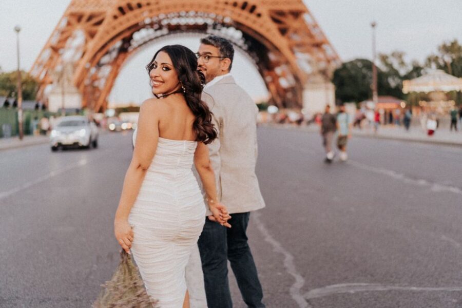 Paris: Photo Shoot with a Private Travel Photographer - Port de Debilly Photo Stop: Variety Without Long Transit