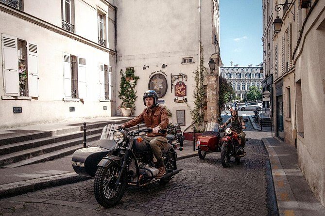 Paris Private Flexible Duration Guided Tour on a Vintage Sidecar - Montmartre by Sidecar: Place du Tertre and Sacré-Cœur at Real-World Speed