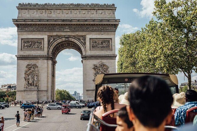Paris Private Romantic Horse & Carriage Ride - Champs-Élysées: the grand boulevard pass you’ll remember