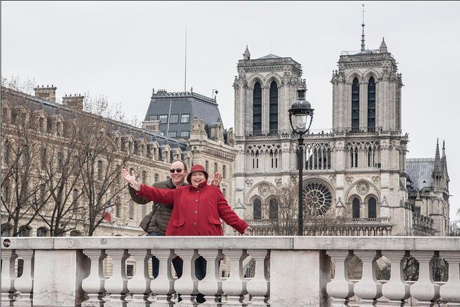 Paris Private Walking Tour with a Personal Photographer - Why this Paris Private Photographer Walk is better than DIY photos