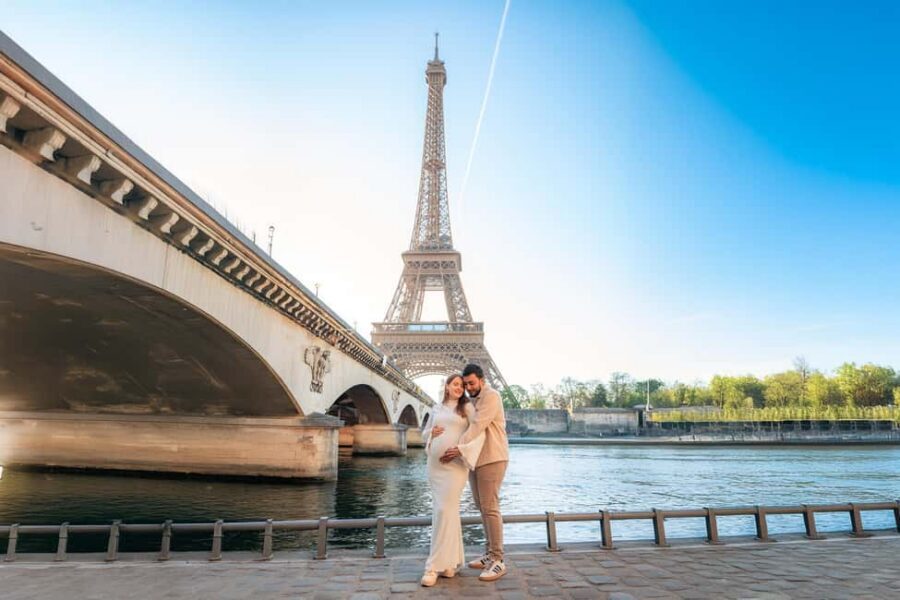 Paris: Professional Photoshoot with the Eiffel Tower - What to Bring (and the one prep step that helps)