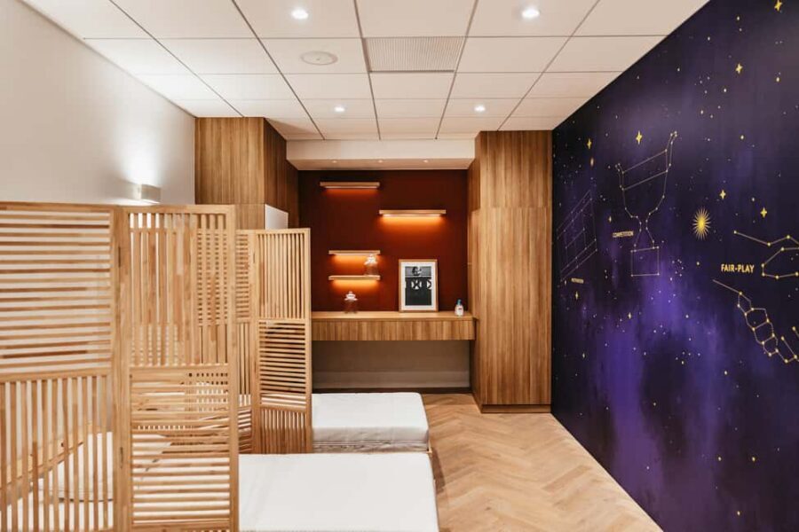 Paris: Roland-Garros Stadium Guided Backstage Tour - Price and value: is $24 a smart use of Paris time?