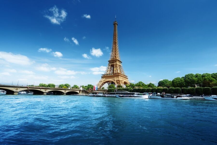 Paris: Romantic Cruise with 3-course Dinner on Seine River - Route Highlights: Where Your Eyes Should Go During the Cruise