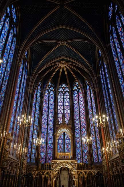 Paris: Sainte-Chapelle, Conciergerie, Notre Dame Guided Tour - Sainte-Chapelle: stained glass that changes your sense of scale