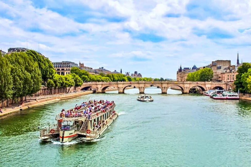 Paris: Seine Cruise & Crepe Tasting near the Eiffel Tower - The Landmarks You’ll See From the Water (and What to Watch for)