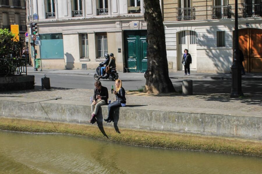 Paris: Seine River and Canal Saint-Martin Cruise - Near the Temple: Frederic Lemaître’s Bust and the Canal Details