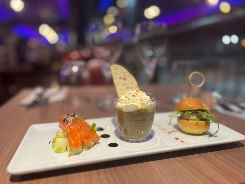 Paris: Seine River Bistronomic Dinner Cruise - Boarding at Alexandre III Bridge: why the start sets the mood