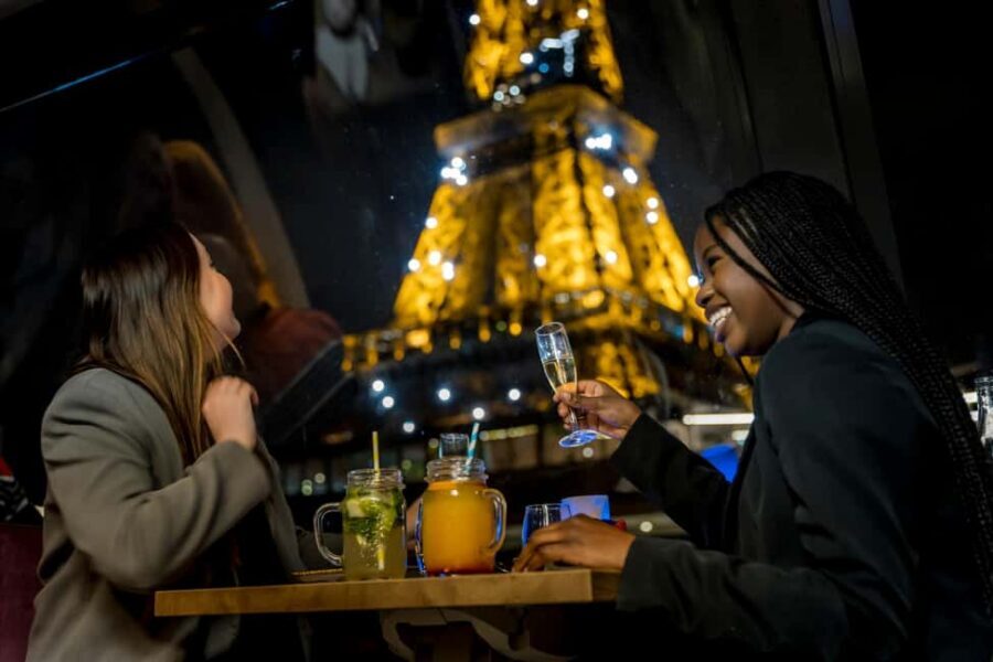 Paris: Seine River Champagne Dinner Cruise with Live Music - Where You Meet the Boat (And How to Avoid Stress)