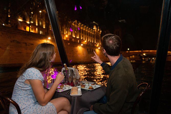 Paris Seine River Dinner Cruise with Champagne and Window Seating - Price and value: is $166.71 per person worth it?