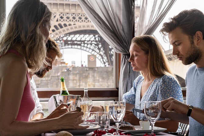 Paris Seine River Gourmet Lunch Cruise with Champagne Option - Your 3-Course Lunch: What “Gourmet” Means Here