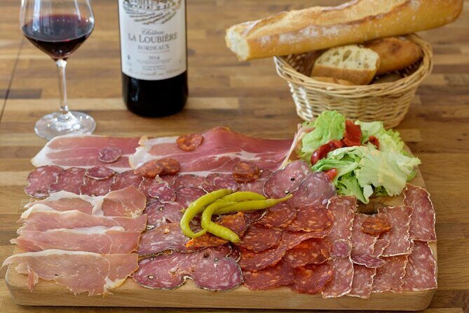 Paris St Germain Food Tour with Cheeses, Foie Gras, Wines & More - How the route works: from medieval lanes to wine-and-cheese stops