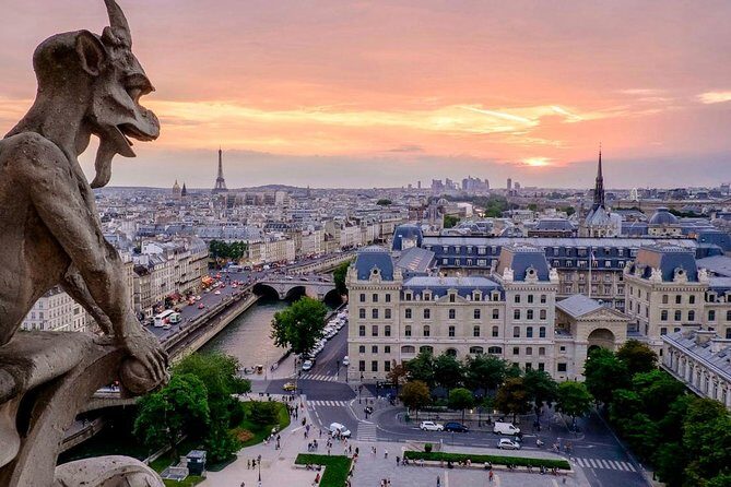 Paris Top Sights Half Day Walking Tour with a Fun Guide - Sacré-Cœur and Montmartre: the start that feels like Paris in miniature
