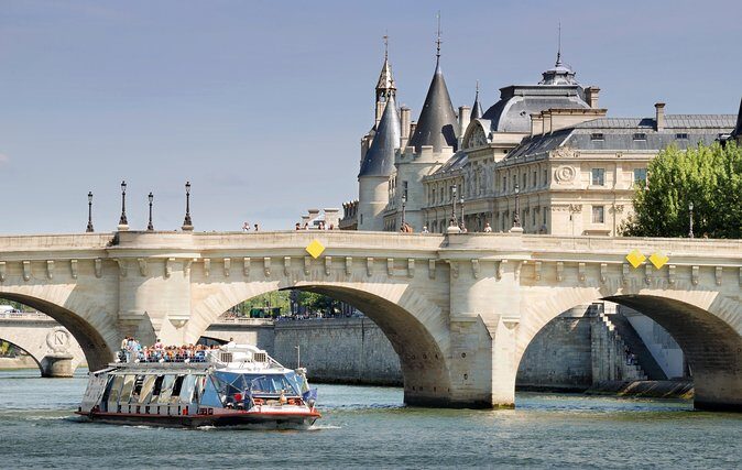 Paris Tour with Lunch at the Eiffel Tower and Seine River Cruise - Don’t Expect the Summit: First-Floor Access Has Limits