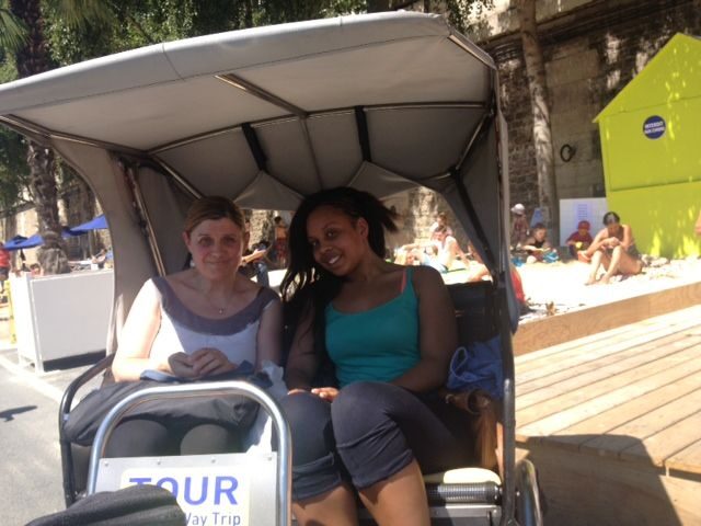 Paris Tuk-Tuk: 2, 4 or 6H First Highlights & Parisian Areas - Montmartre’s Village Feel and the Marais Mood