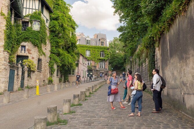 Paris Uncovered: Unique Guided Walking Tours with a Twist - Street art and dance twists that make this more than a basic walk