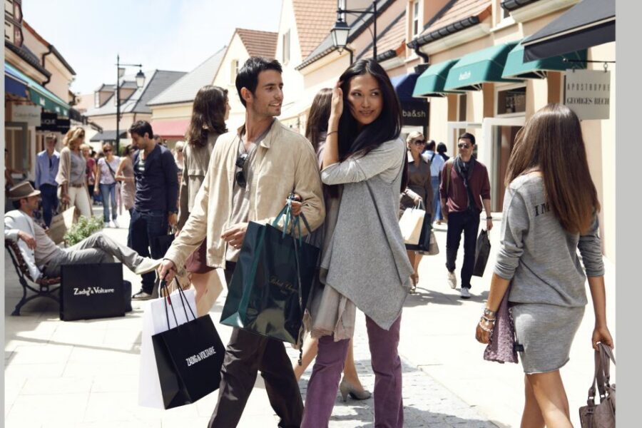 Paris: Vallée Village Outlet Shopping Day - H2: VIP Lounge, Wi‑Fi, and Hands-Free Help for When You Need a Break