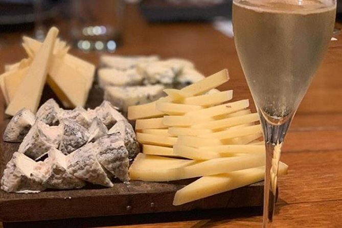 Paris Wine Tasting plus Cheese Lunch with an Expert Sommelier - How the sommelier pairing game actually works