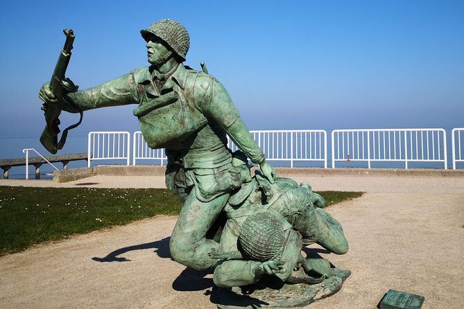 Pointe du Hoc,Omaha Beach, American Cemetery - Day trip from Paris to Normandy - WN62 and the 1st US Infantry Division Obelisk: Learn the Beach Sectors