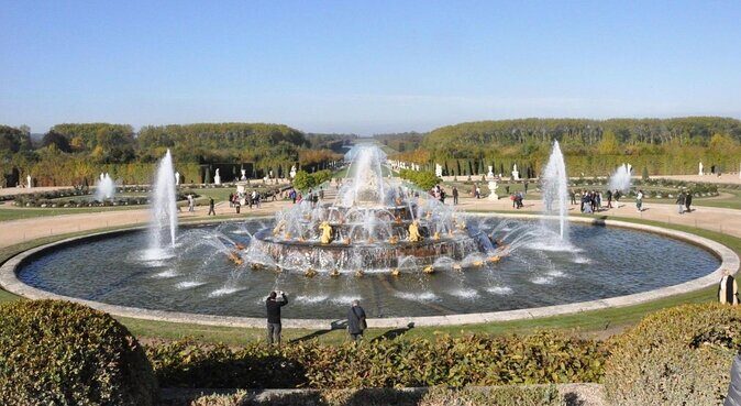 Private Half-Day Trip to Versailles from Paris with Macarons - Inside the Palace: War Room to Apollo Salon with real context