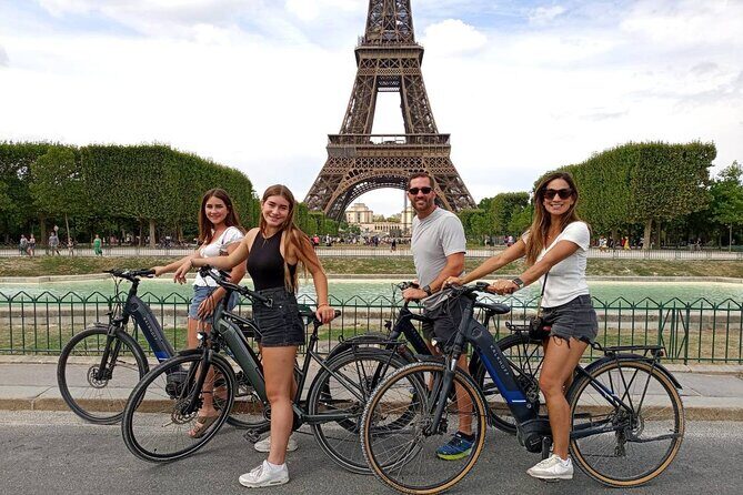 Private Paris E-bike city highlights tour - The meeting point and how you’ll actually start