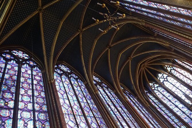 Sainte Chapelle 1h Guided Tour with entrance ticket - Eng / Esp - Guide styles you might encounter: Cynthia, Cinthia, Catherine, Camille