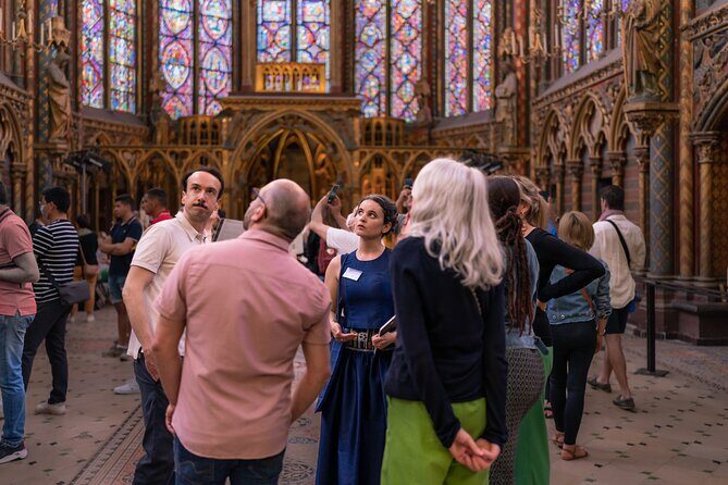 Sainte-Chapelle, Conciergerie & Notre Dame Exterior Guided Tour - The walk to Pont Neuf: why the route ends where it does