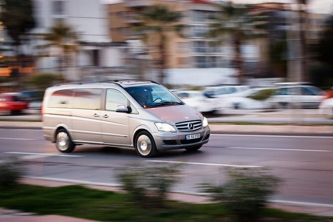 Shuttle Arrival Transfer from Paris Airport to Hotel/ Apartment - Flight Delays and Waiting Limits That Actually Matter