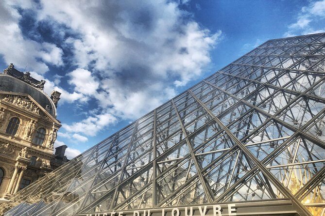 The Essential Louvre Masterpieces Tour - Limited to Six Guests - Winged Victory: seeing the museum’s emotional high point