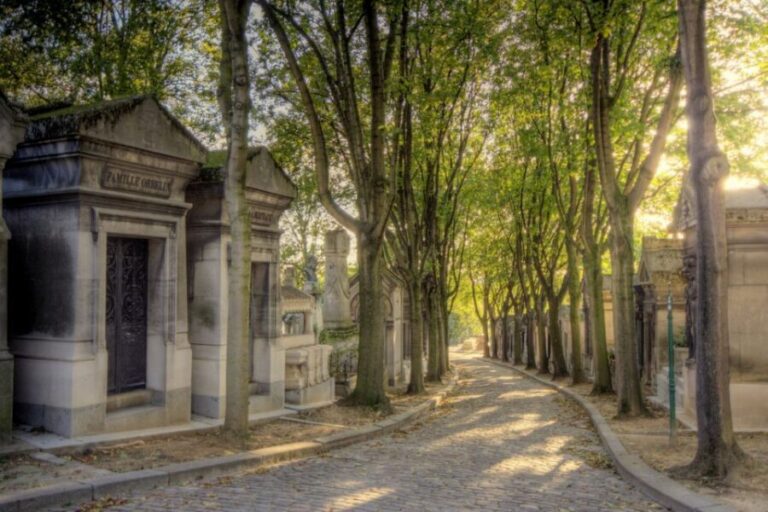 The Père Lachaise Cemetery: Guided 2-Hour Small-Group Tour - The 2-Hour Walk: How the Highlights Fit Into Real Time