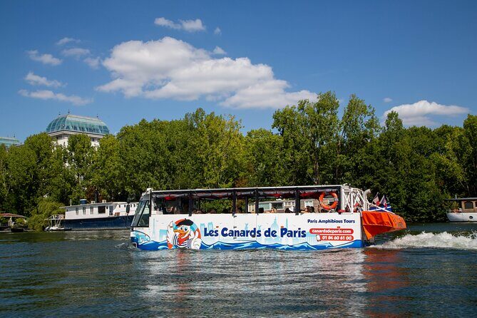 Tours of Paris and the Hauts-de-Seine in an Amphibious Bus - The amphibious part: riding Marcel le Canard on the Napoleonic loop