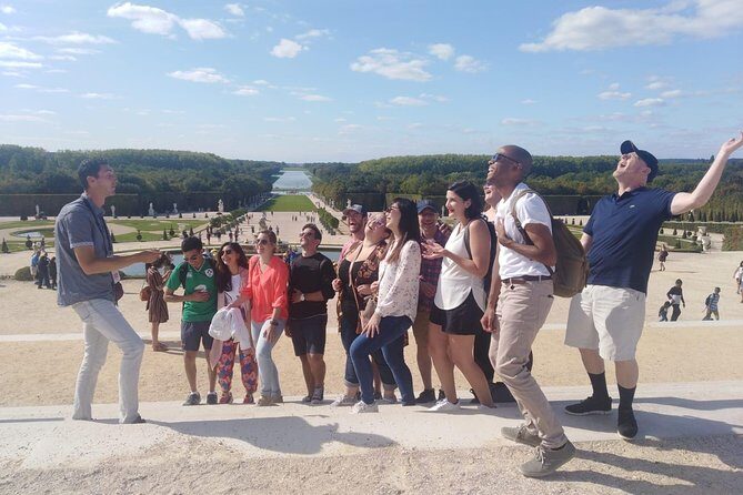Versailles Bike Tour with Market, Gardens & Guided Palace Tour - Versailles market stop and picnic prep: the lunch you actually want