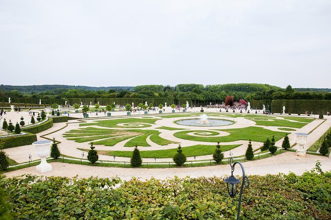 Versailles Château and Gardens Walking Tour from Paris by Train - Guides and group vibe: small groups help the stories land