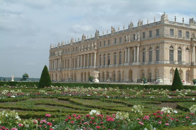 Versailles Domain Audio Guided Half Day Tour from Paris - Musical Fountains days: included tickets, but still crowd math