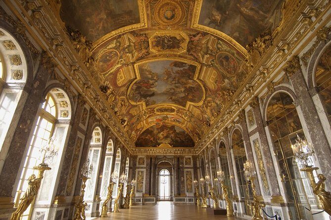 Versailles Domain Audio Guided Half Day Tour from Paris - Inside the palace: how the app guide really affects your visit