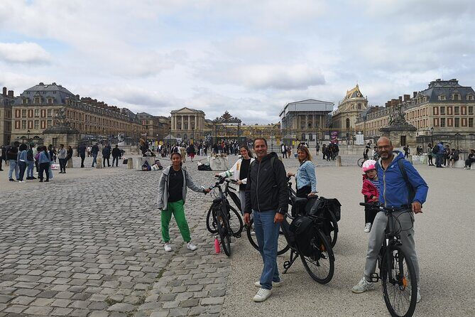 Versailles Full-Day Electric Bike Tour : Market, Picnic & Palace - Trianon area: Grand Trianon photos vs Petit Trianon time
