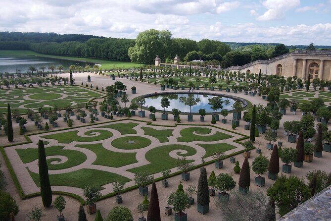 Versailles Full-Day Tour with the Estate of Marie-Antoinette - Price and Value: Why $184.86 Can Make Sense